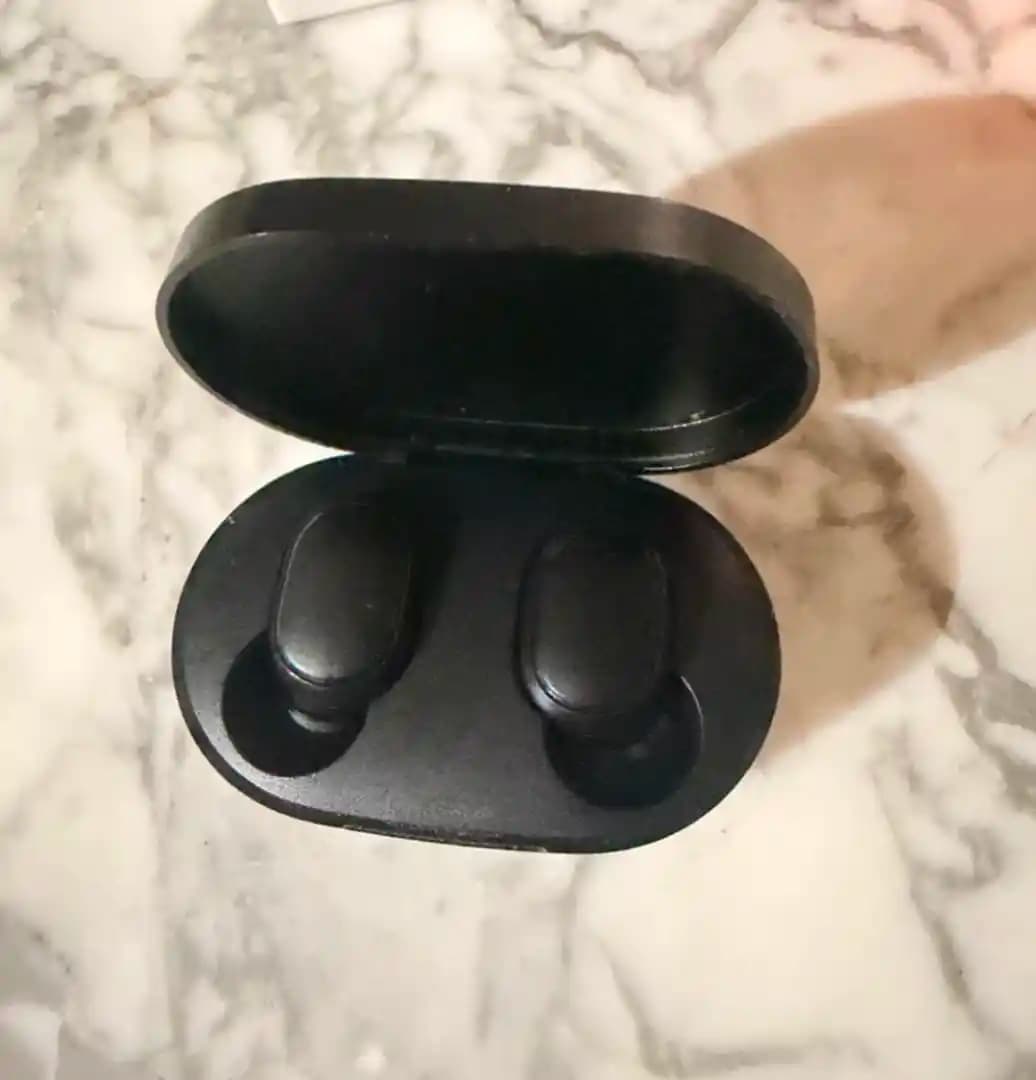 Écouteurs sans fil noirs xiaomi buds 3