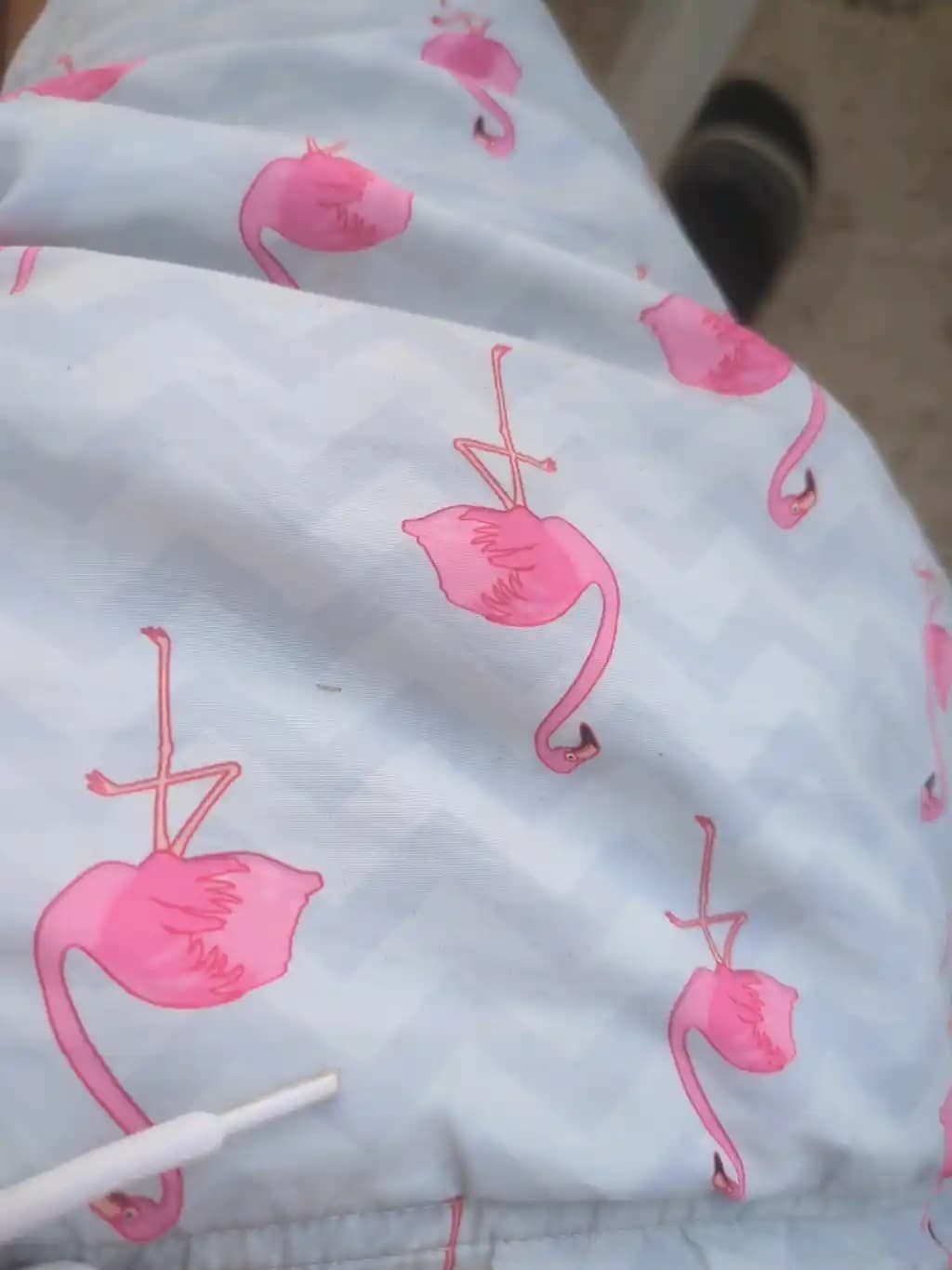 Short de plage flamant rose